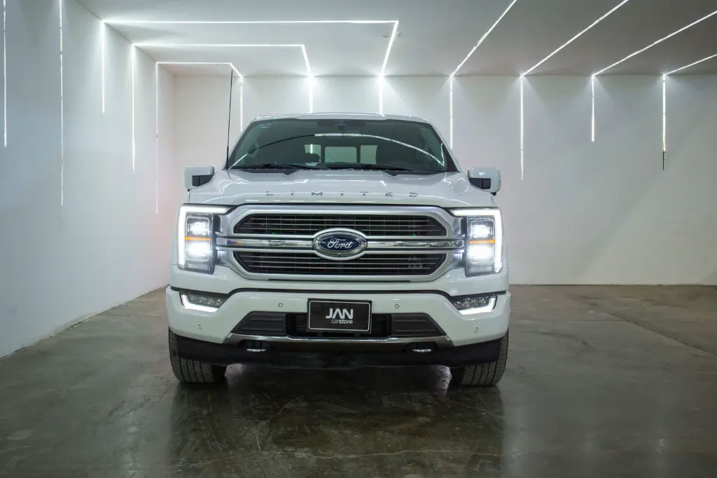 WhatsApp Image 2025-10-21 at 1.04.35 PM.webp