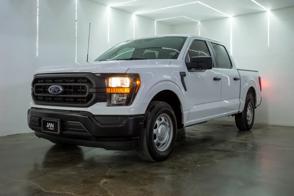 FORD LOBO F 150 2023