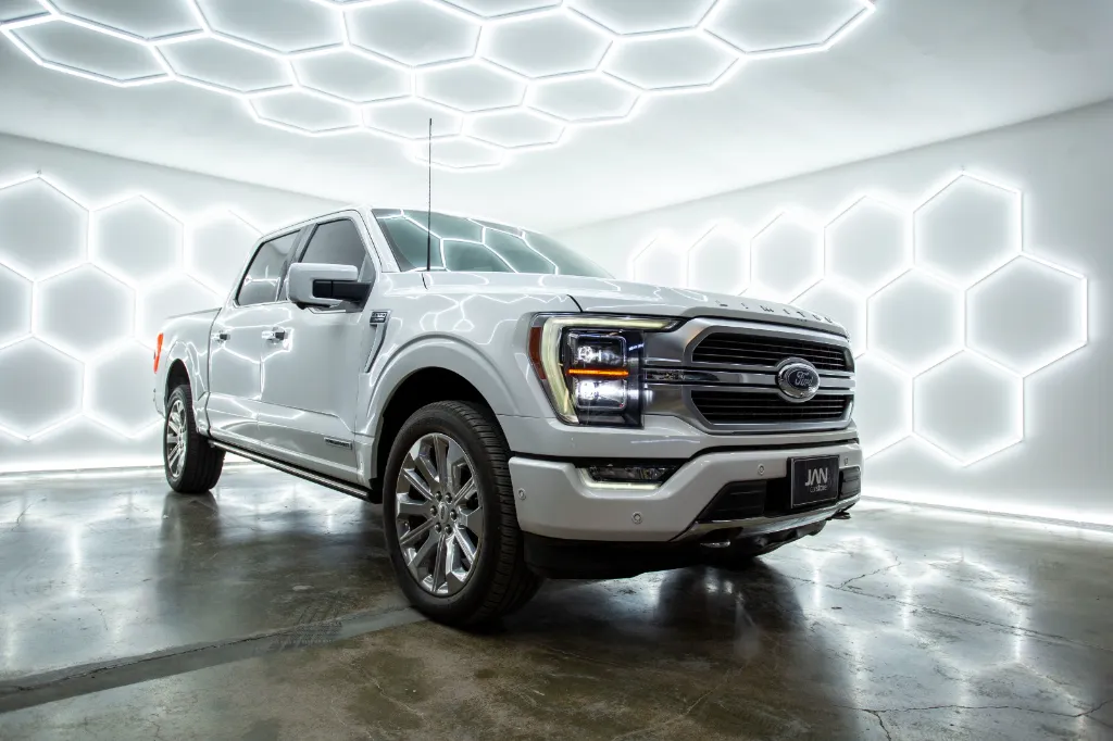 FORD LOBO LIMITED 2021