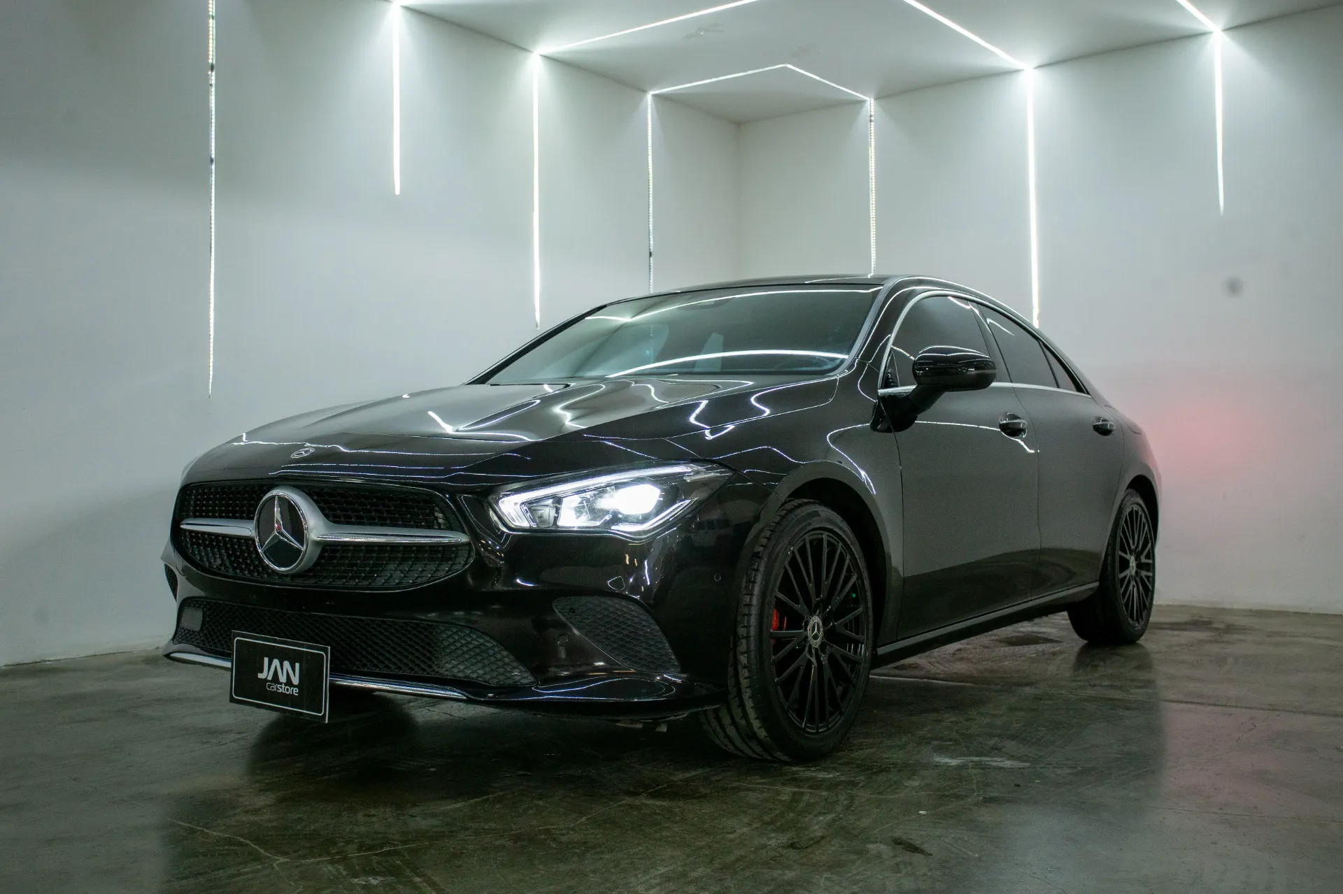MERCEDES BENZ CLA200 SPORT 2022